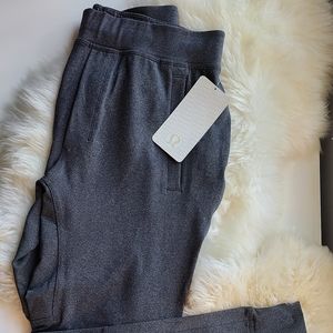 Pants LULULEMON (NWT)